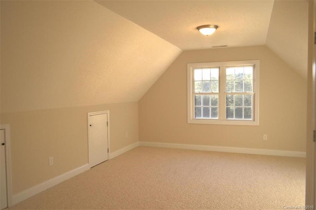 Pinecrest - Residential