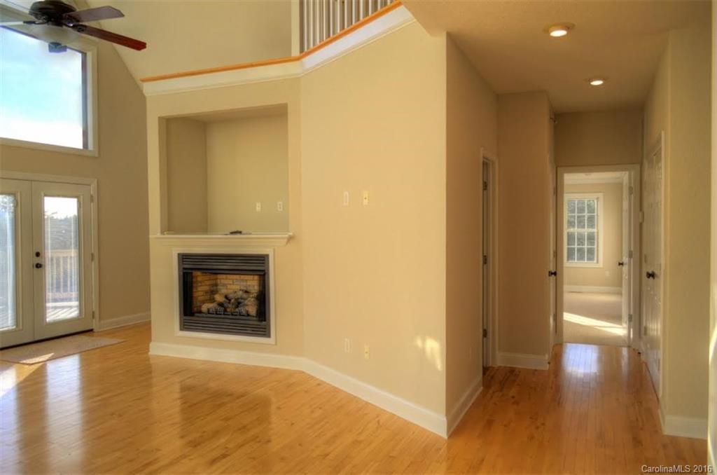 Pinecrest - Residential