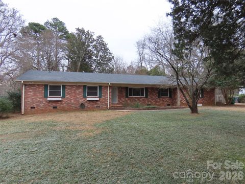 7636 Michael Drive Charlotte NC 28215