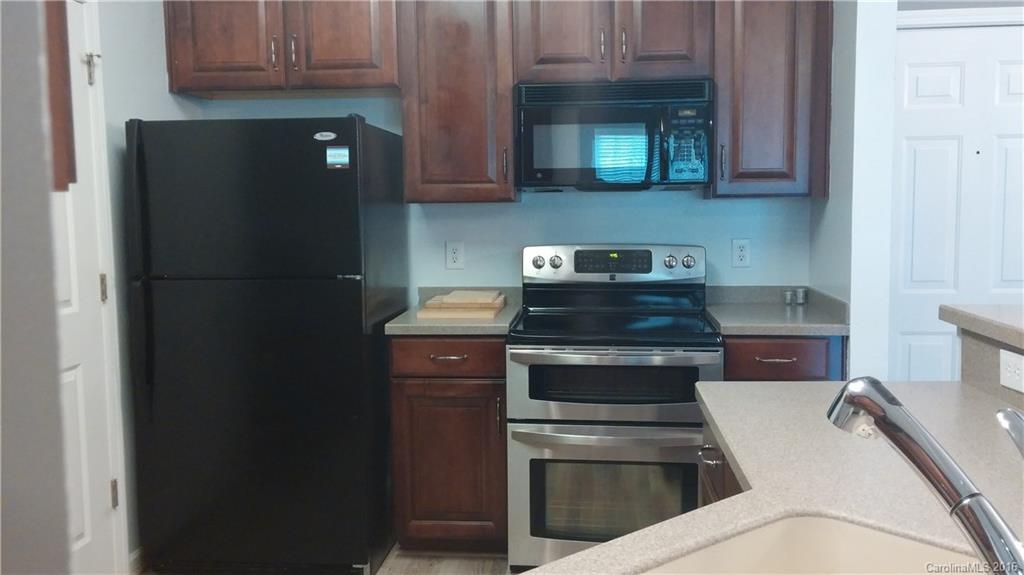 Southpark Corners - Residential Lease