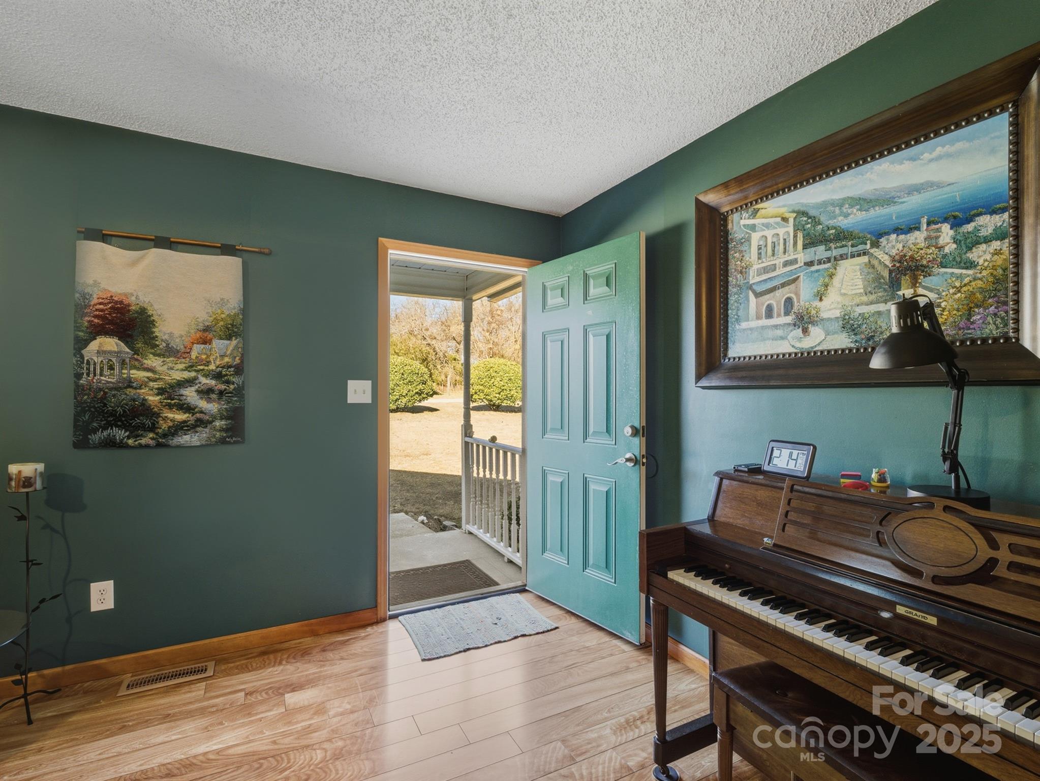 Unknown - Residential