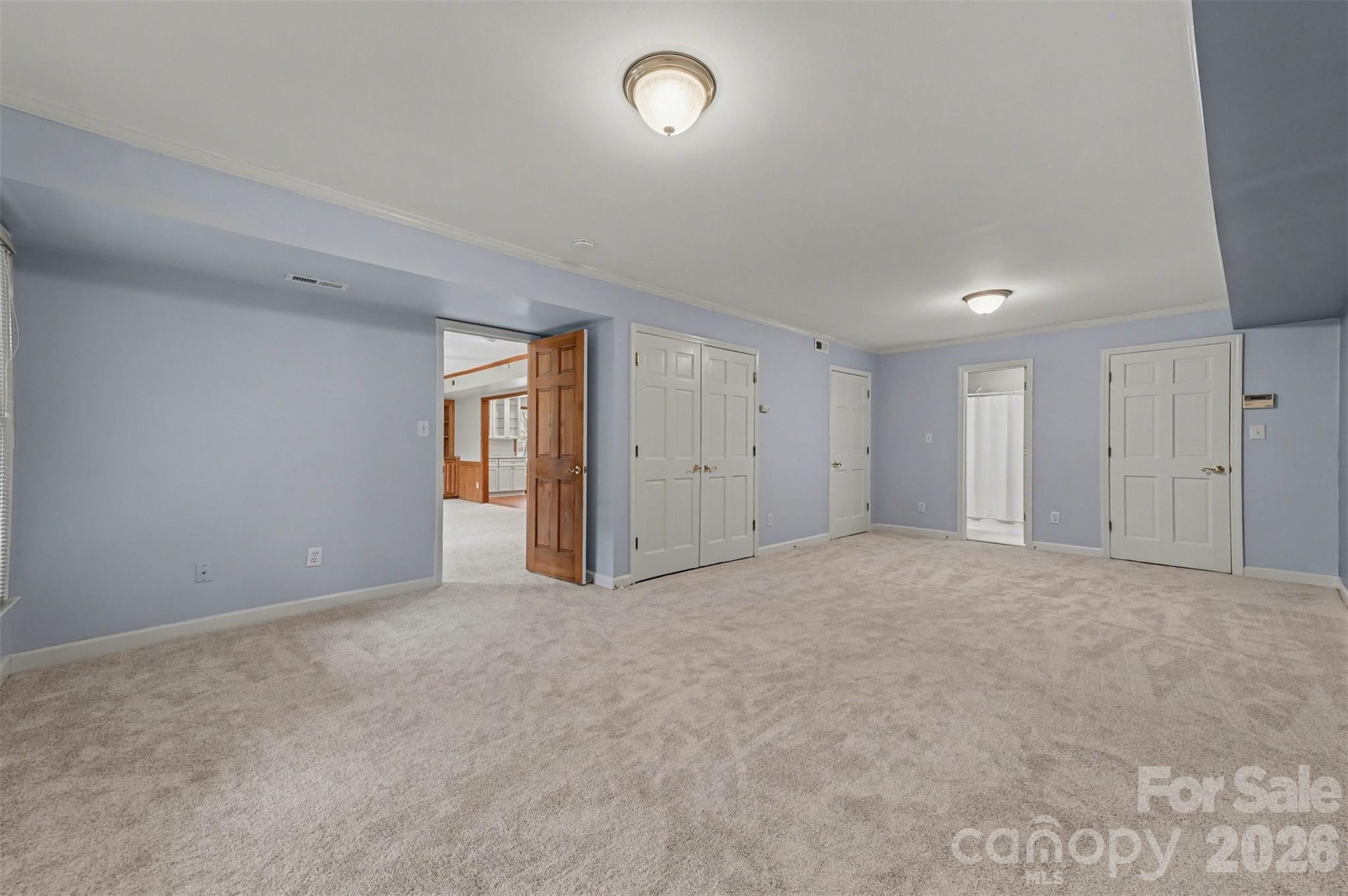 Mallory Manor - Residential