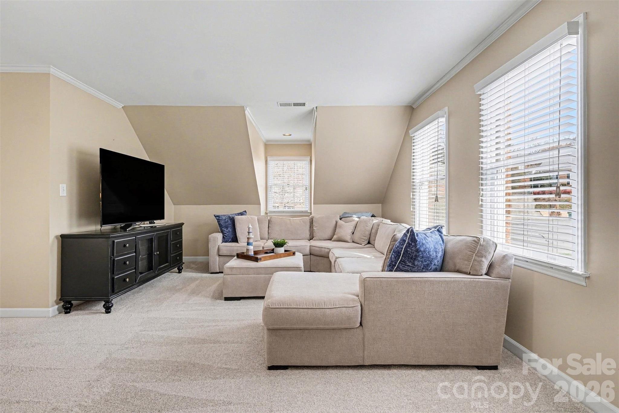 Mallory Manor - Residential