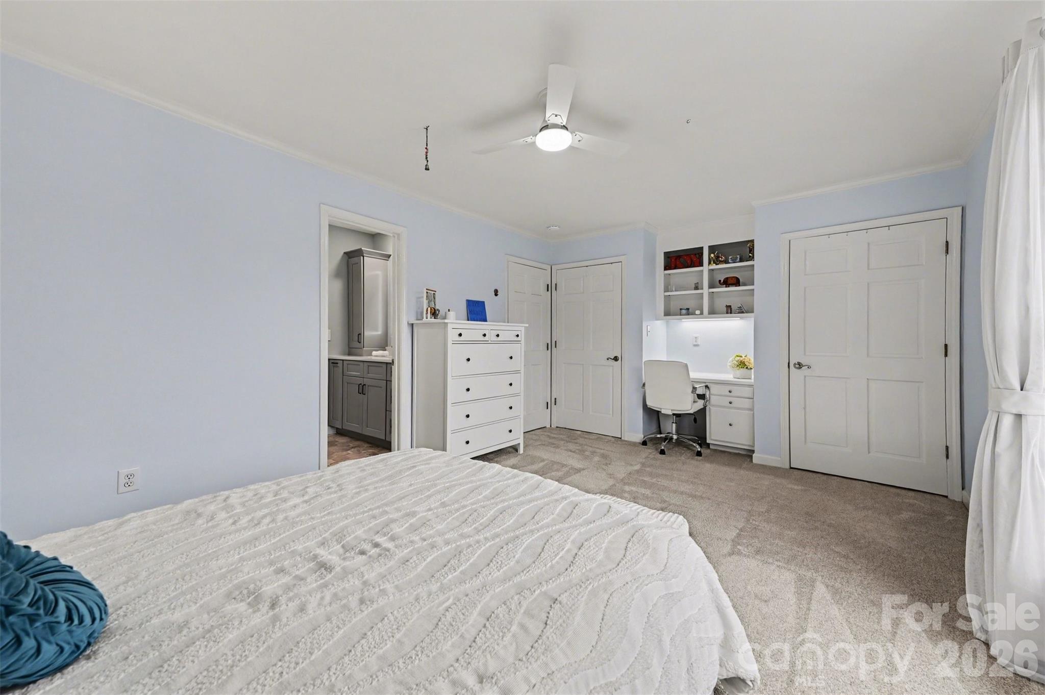 Mallory Manor - Residential