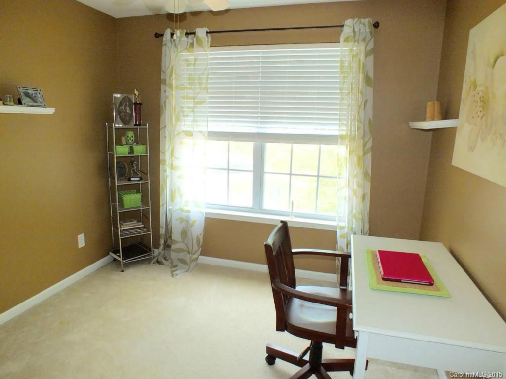 Ridge Pointe - Residential