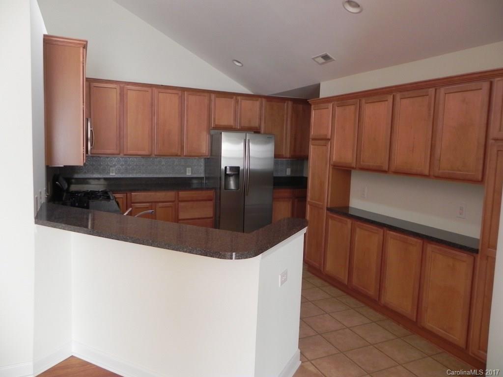 Polo Club at Mountain Island Lake - Residential