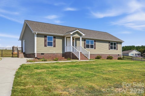 Photo of 154 Back Acres Lane, Kannapolis, NC 28081 (MLS # 4402873)