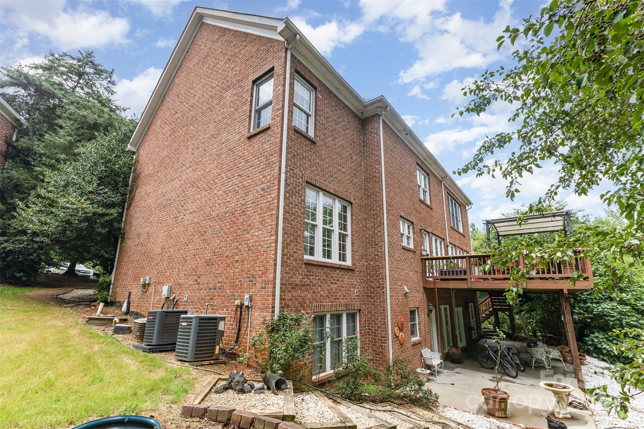 The Enclave - Residential