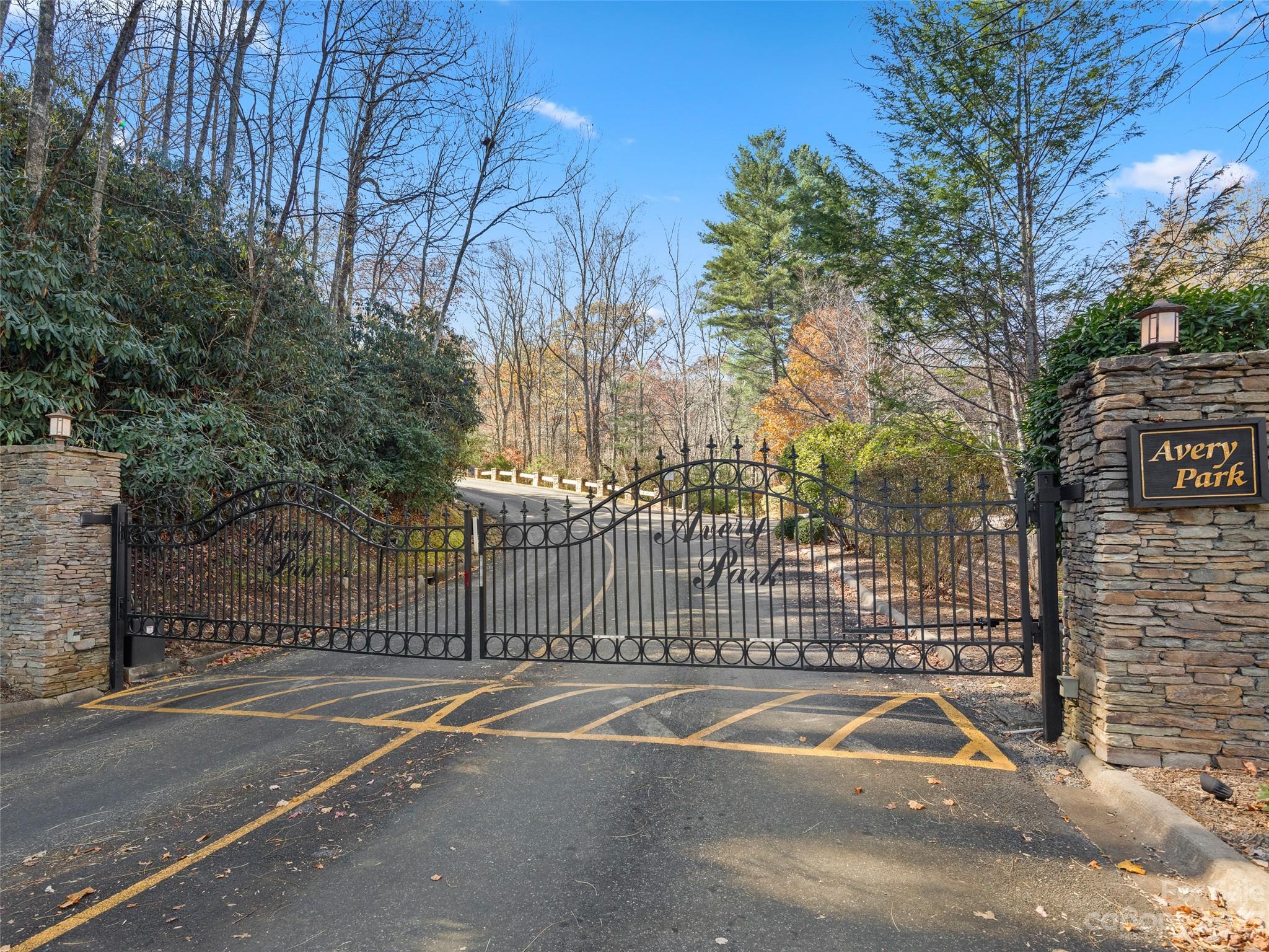 Avery Park - Residential