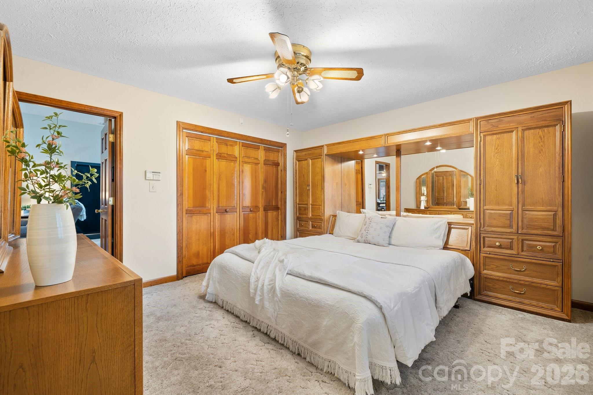 Lake Hickory - Residential