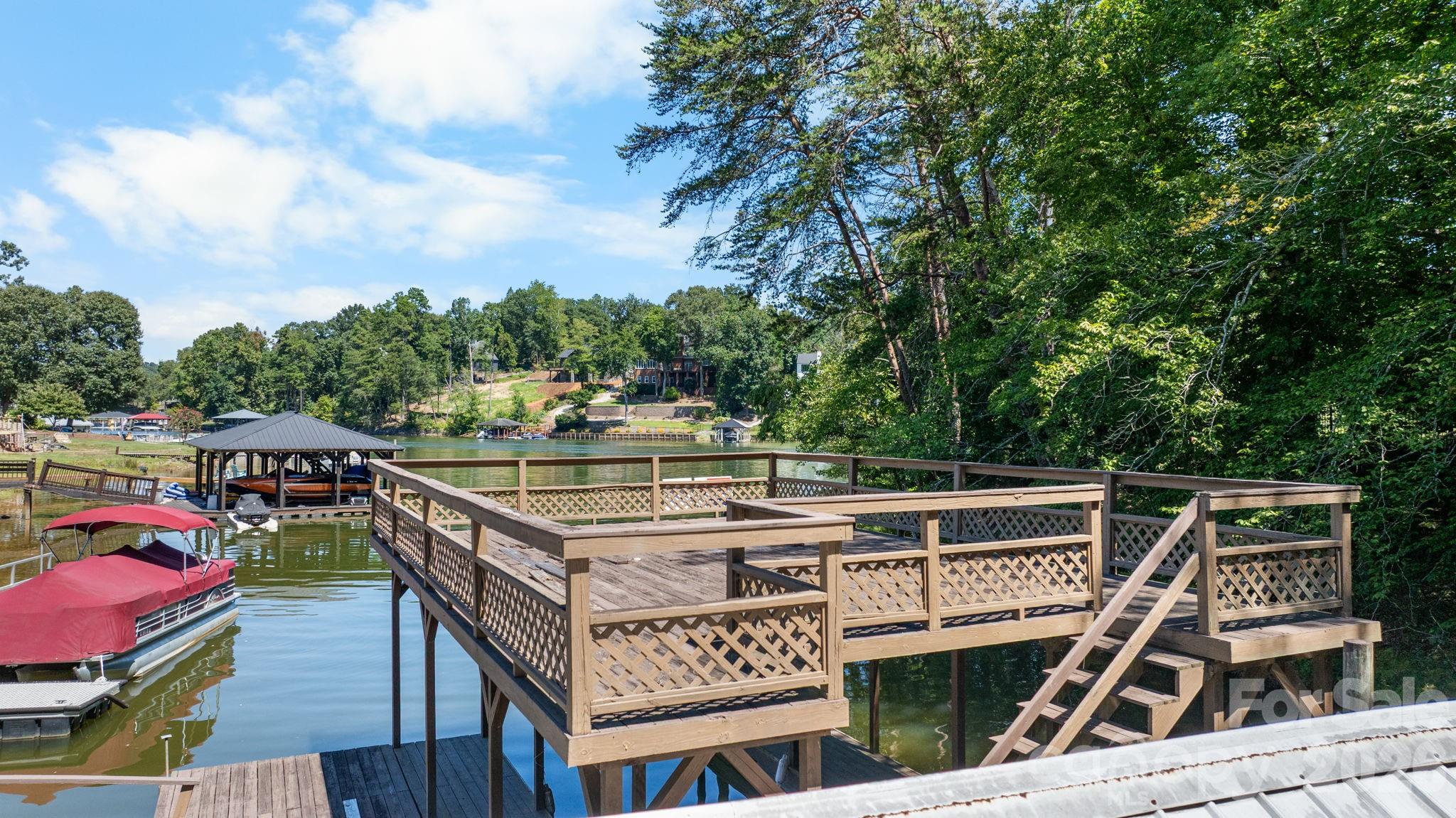 Lake Hickory - Residential