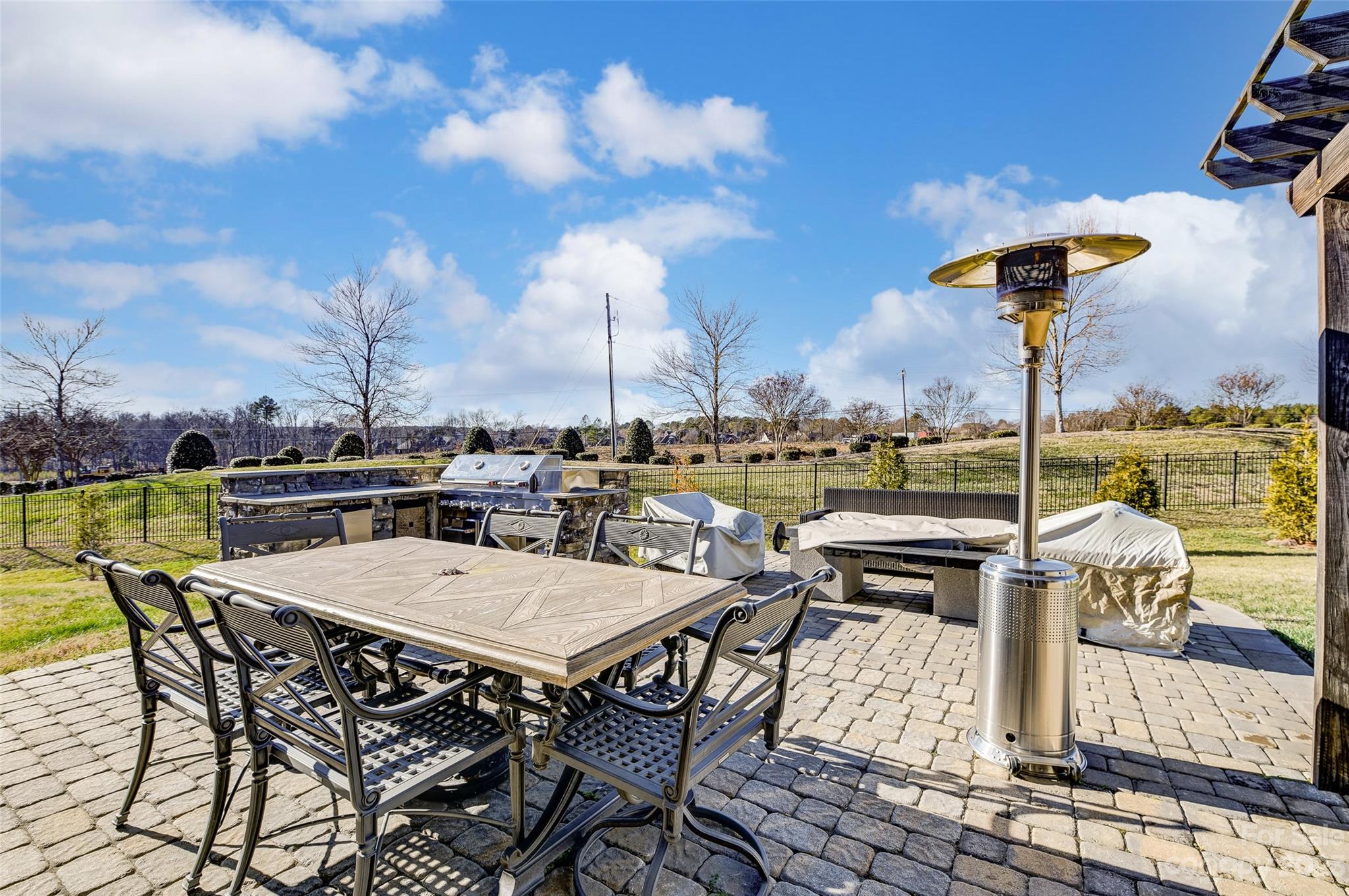 Bridge Pointe - Residential