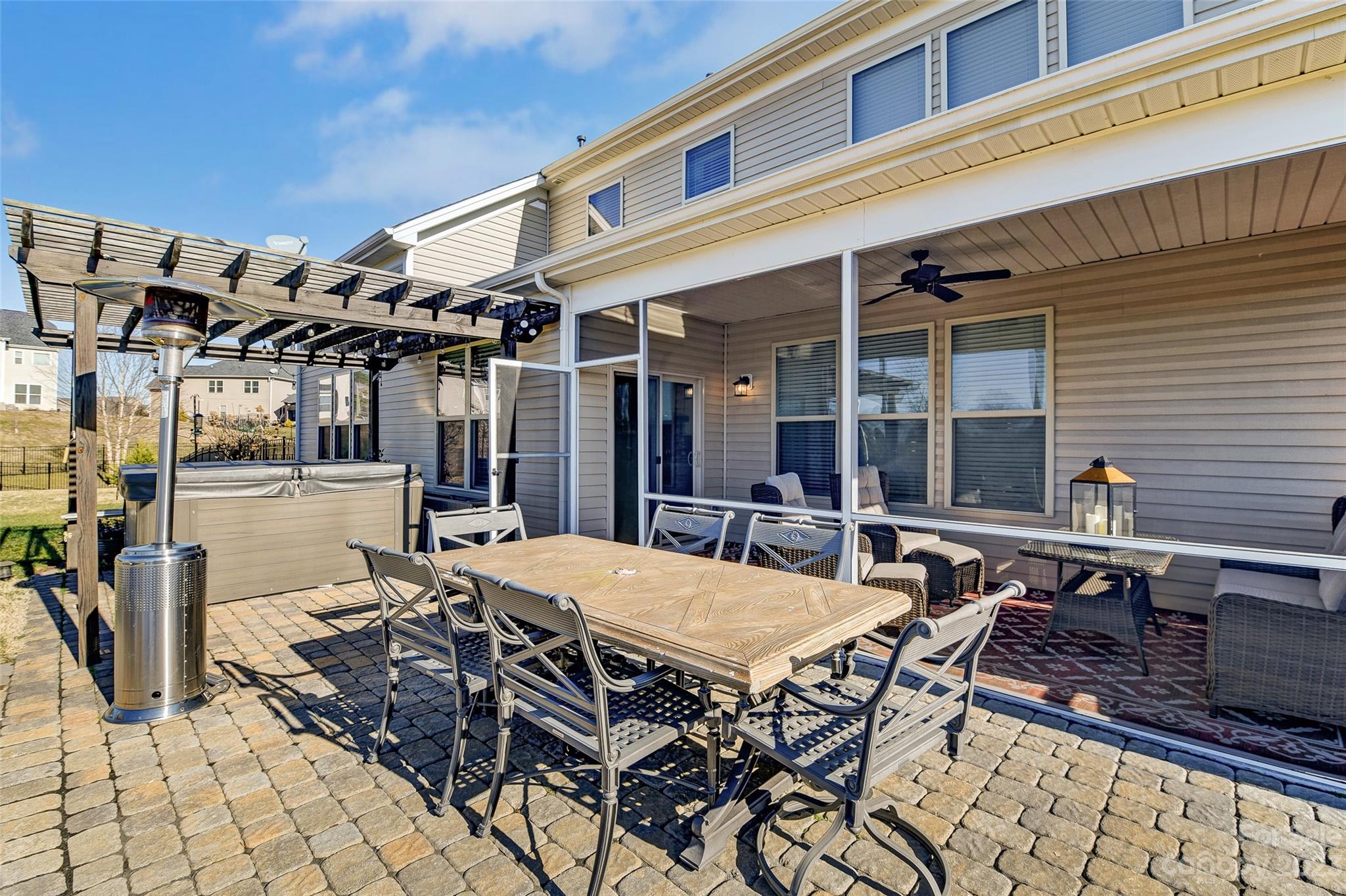 Bridge Pointe - Residential