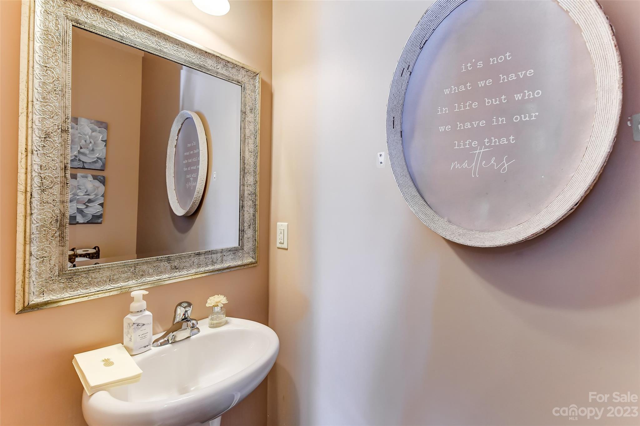 Bridge Pointe - Residential