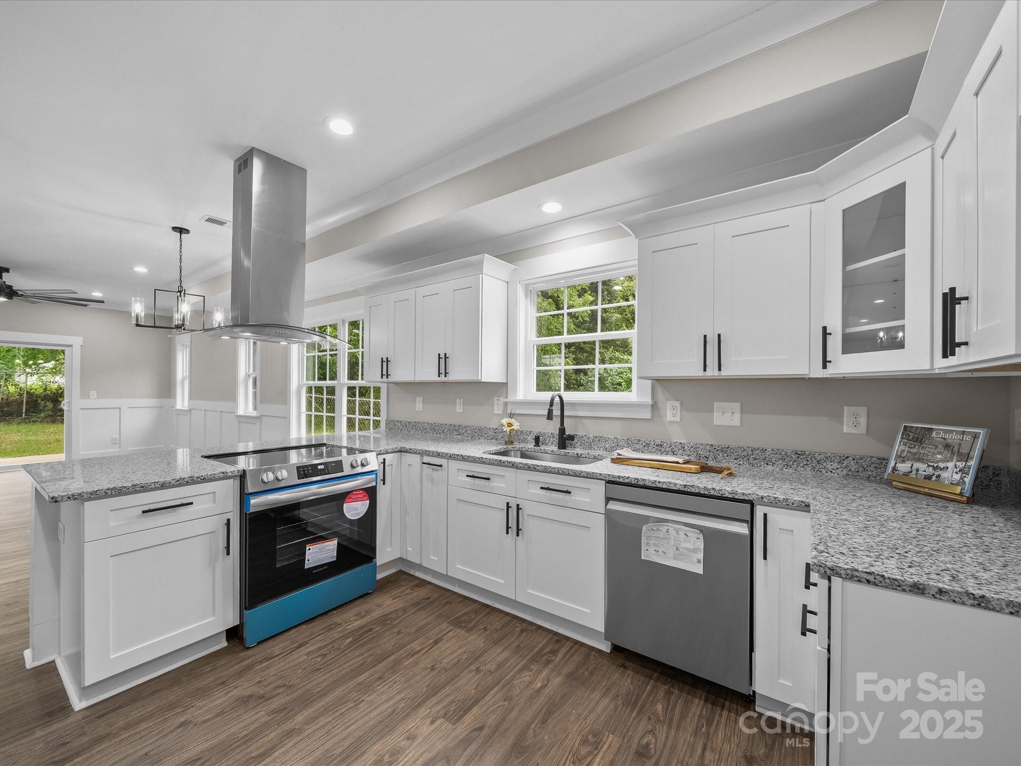 3107 Amay James Avenue