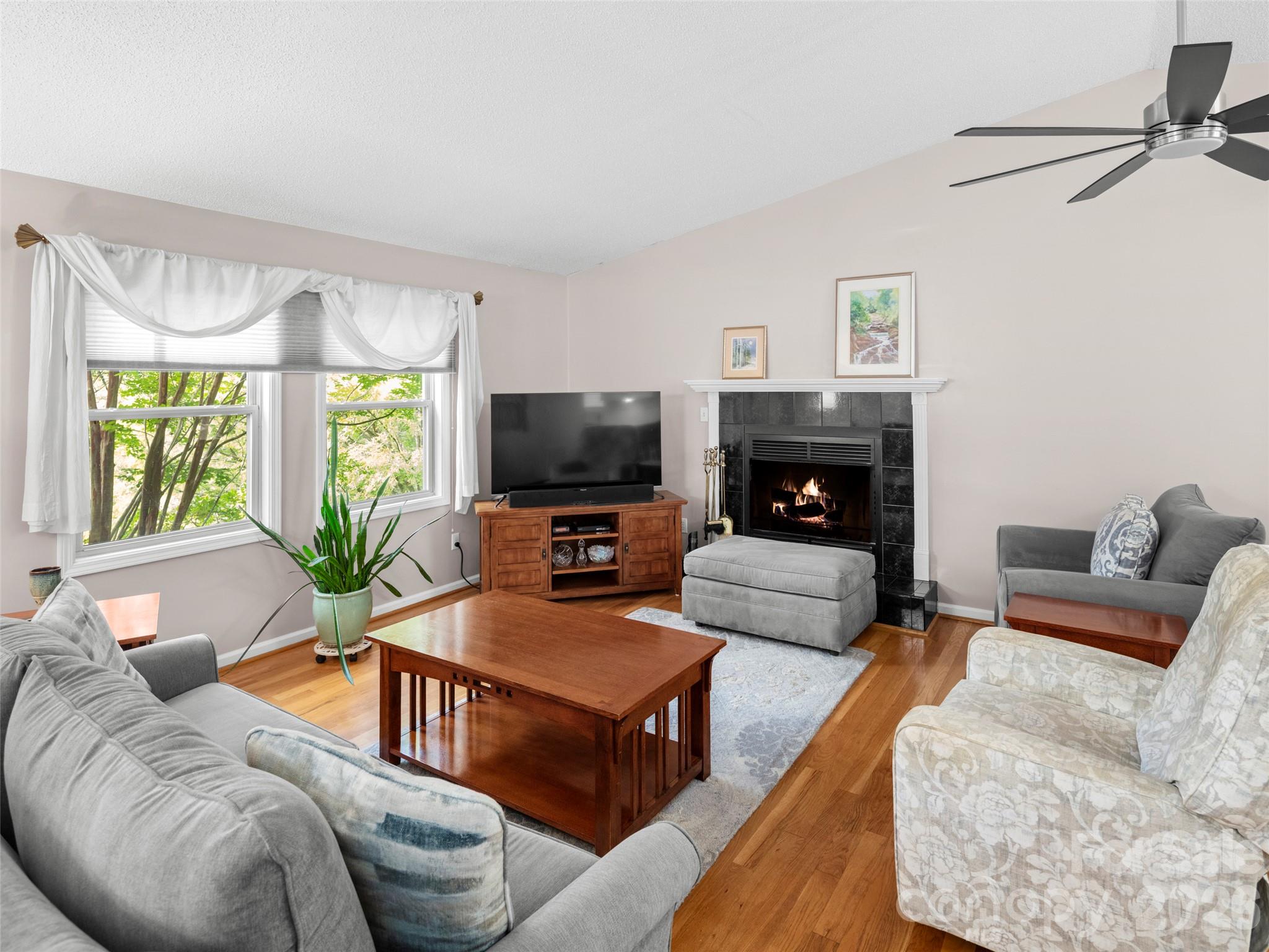 22 Evening Shade Drive