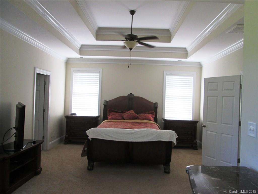 Holland Springs - Residential