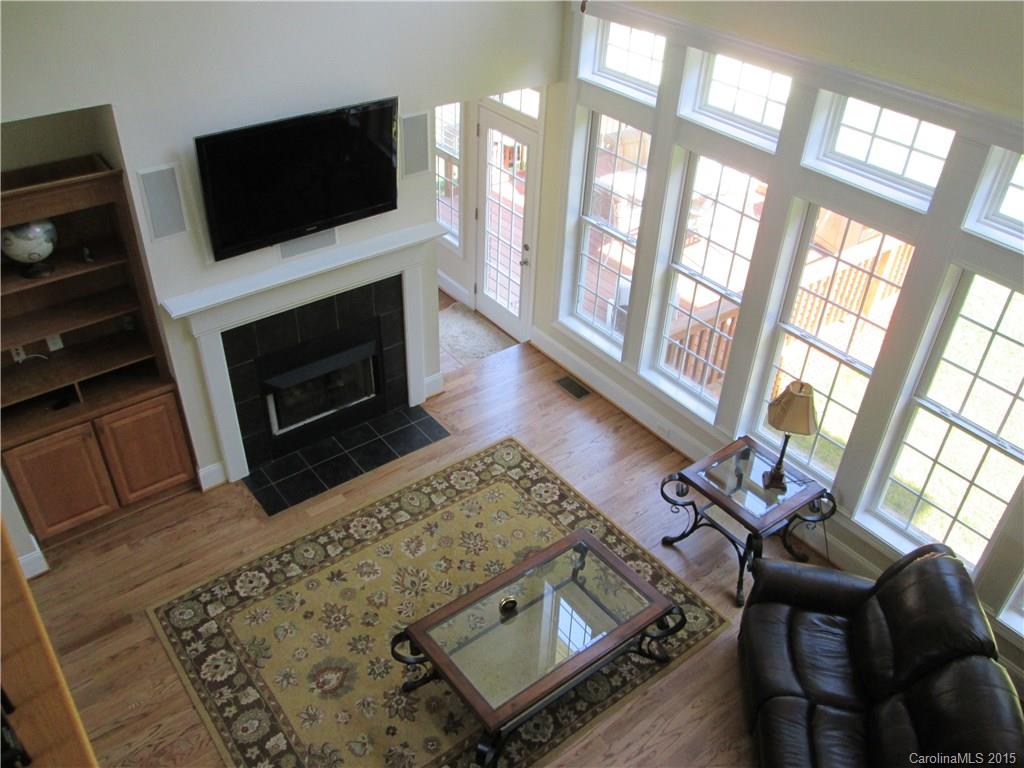 Holland Springs - Residential