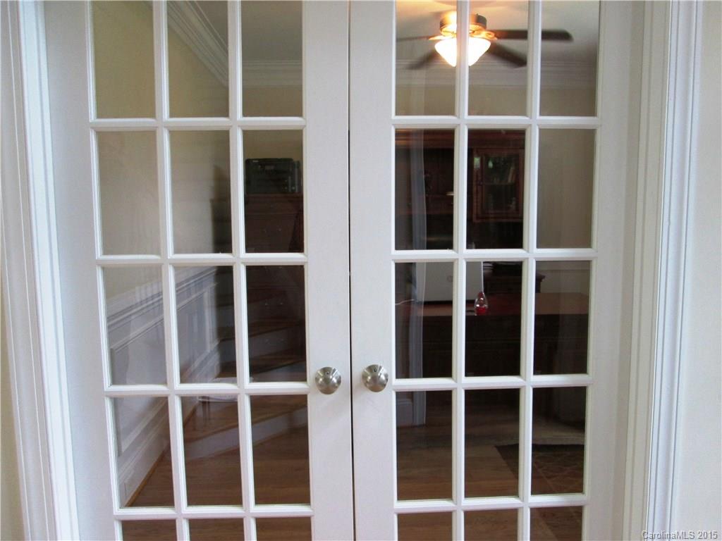 Holland Springs - Residential