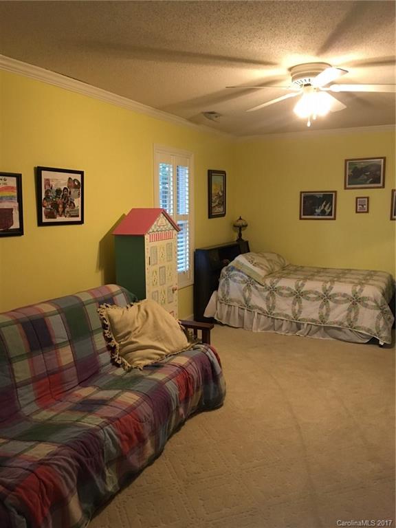 Dogwood Hills - Residential