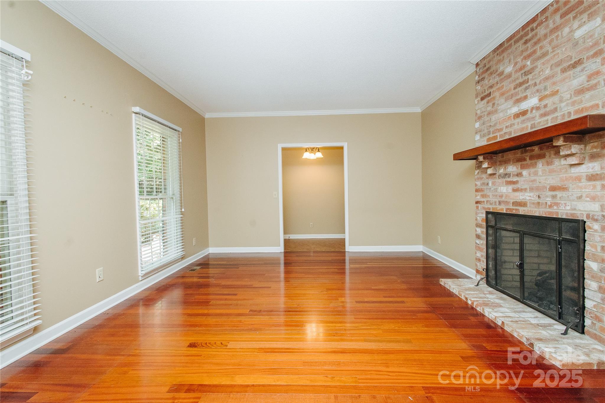 277 Forest Road