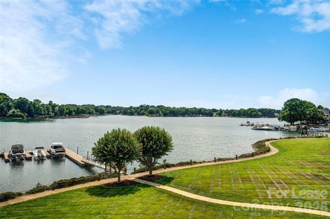 Photo of 1339 Torrence Circle, Davidson, NC 28036 (MLS # 4419931)