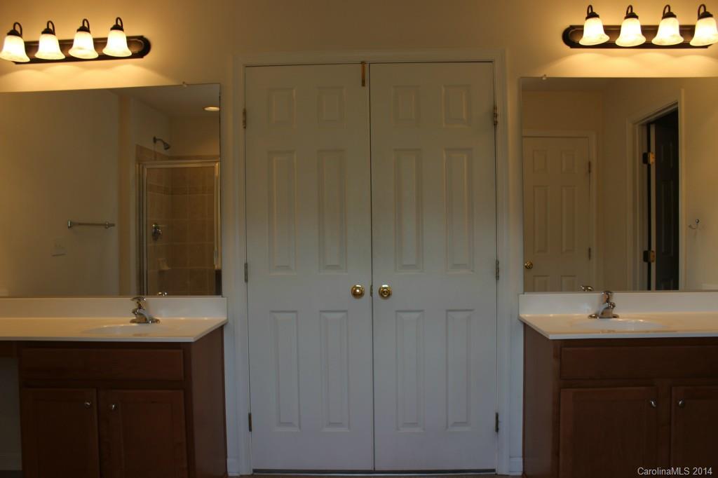 FAIR OAKS - Residential