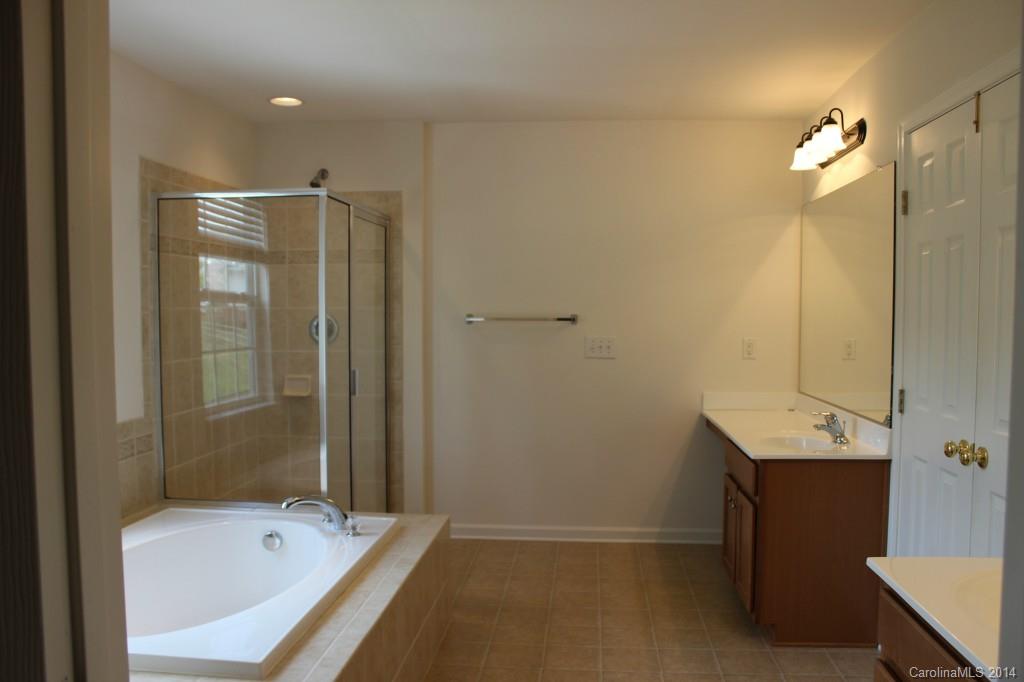 FAIR OAKS - Residential