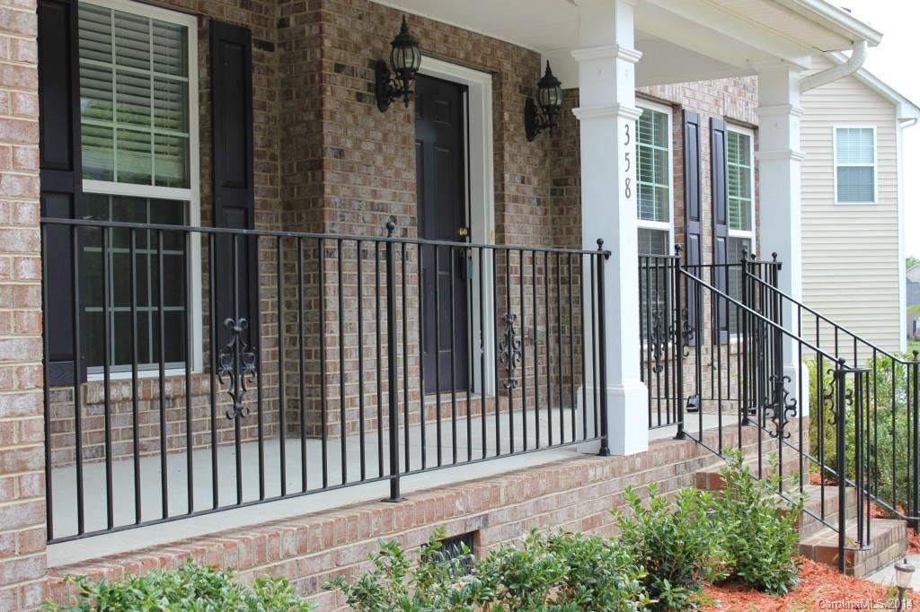 FAIR OAKS - Residential