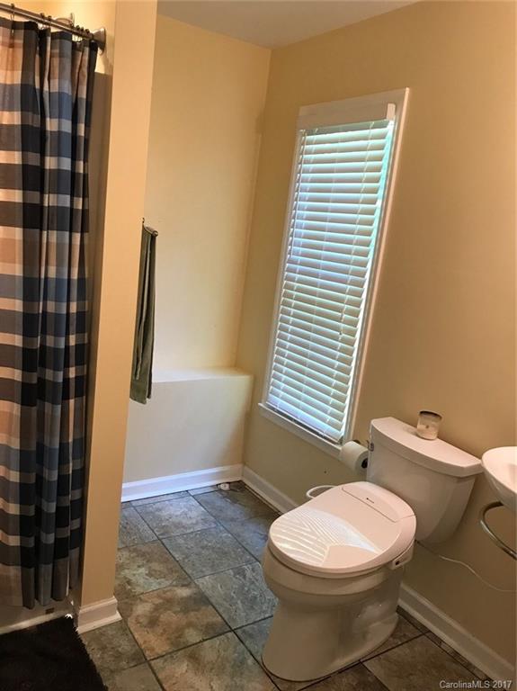 Hampton Green - Residential