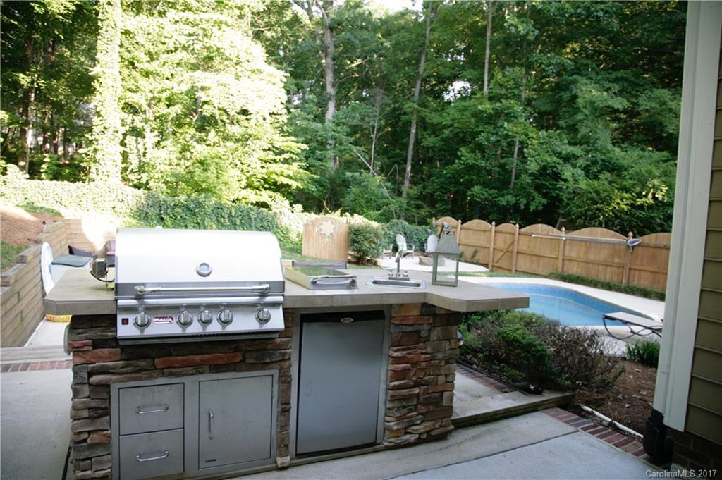 Hampton Green - Residential