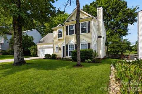Photo of 5936 Downfield Wood Drive, Charlotte, NC 28269 (MLS # 4413592)