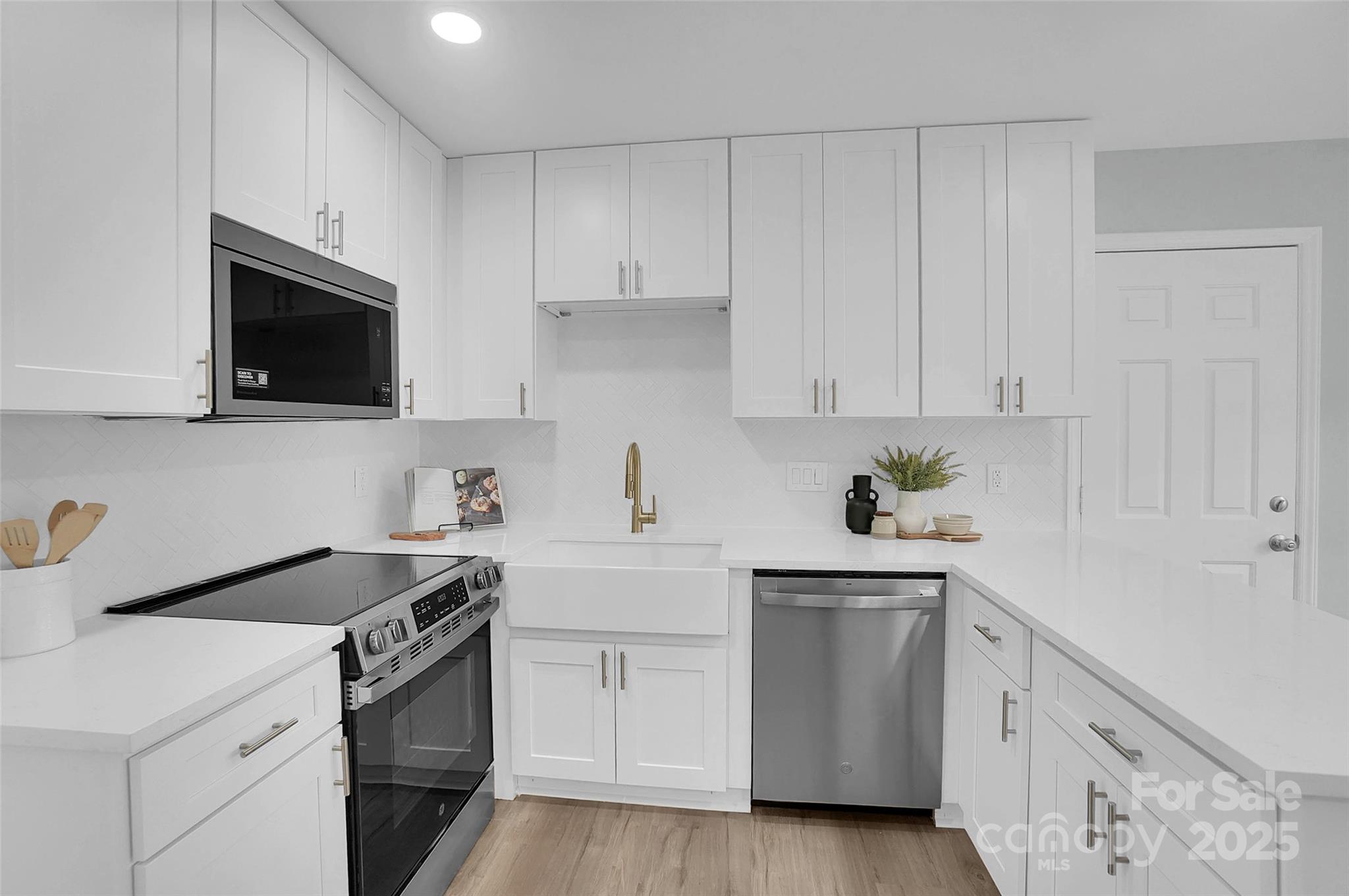 2600 Briar Ridge Drive