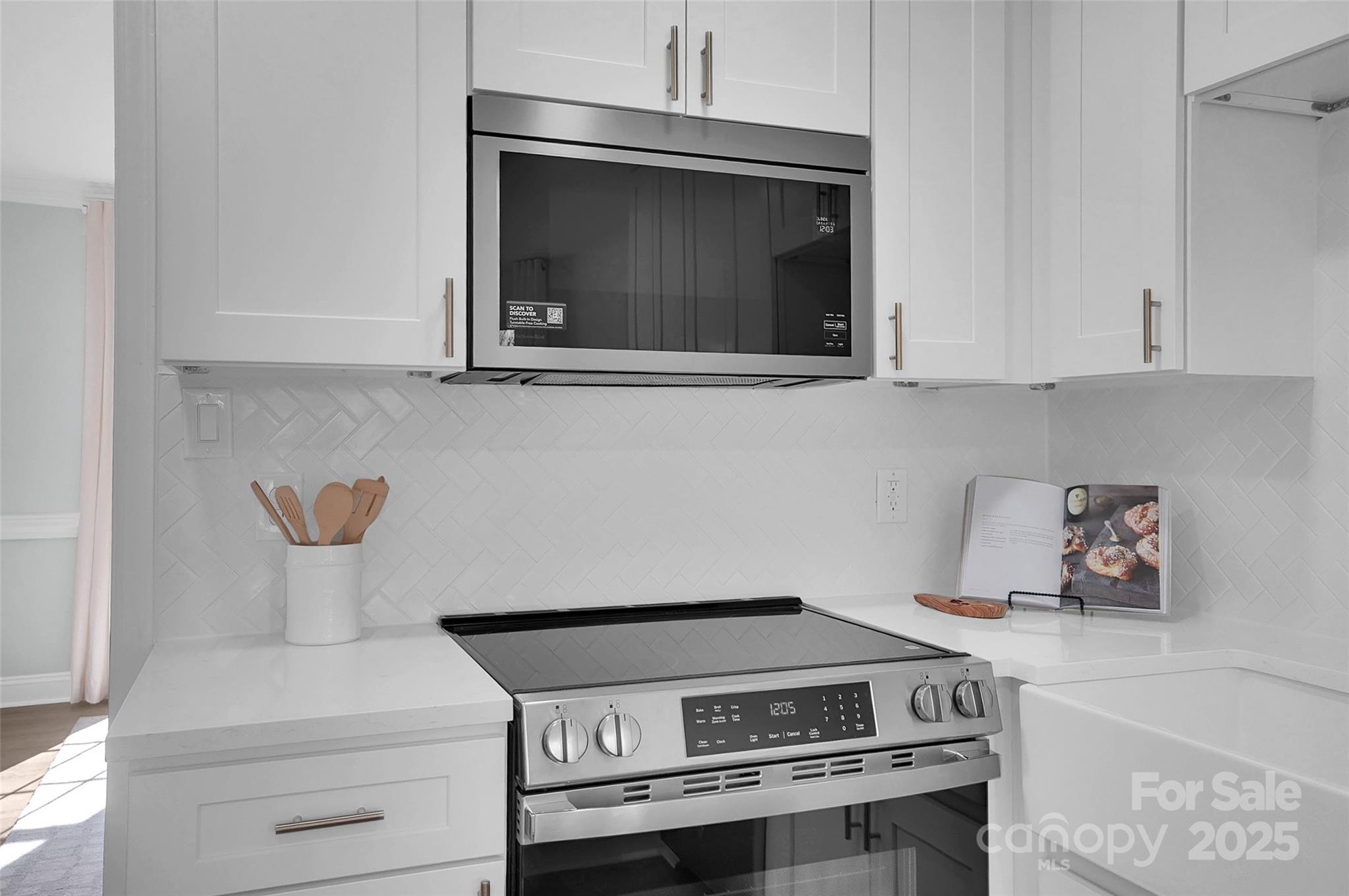 2600 Briar Ridge Drive