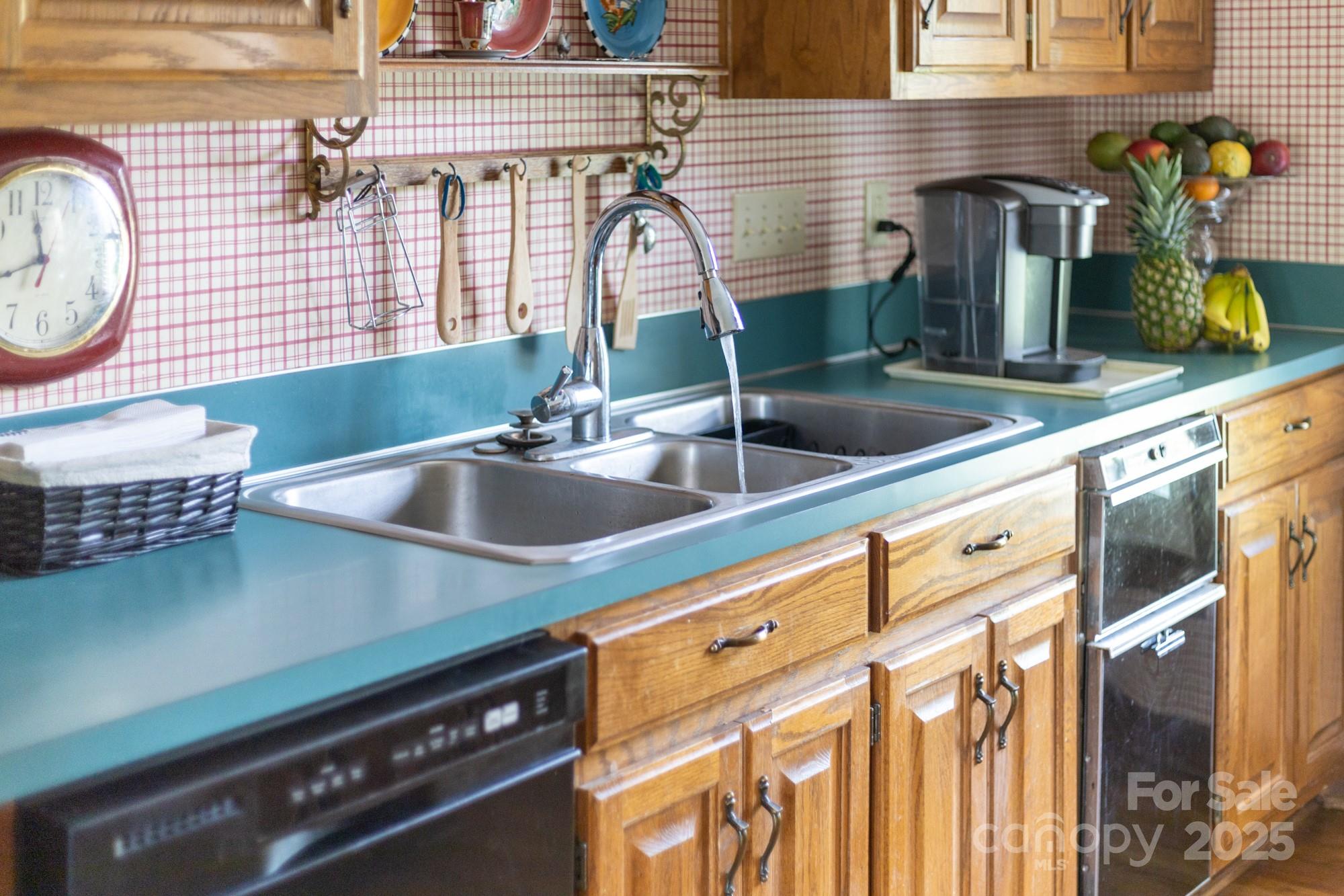 425 Krimminger Avenue SE