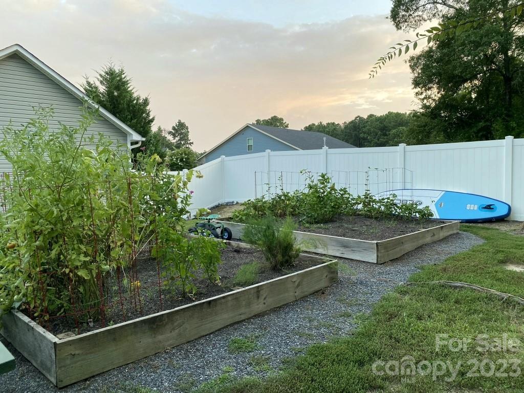 Palm Tree Cove - Residential