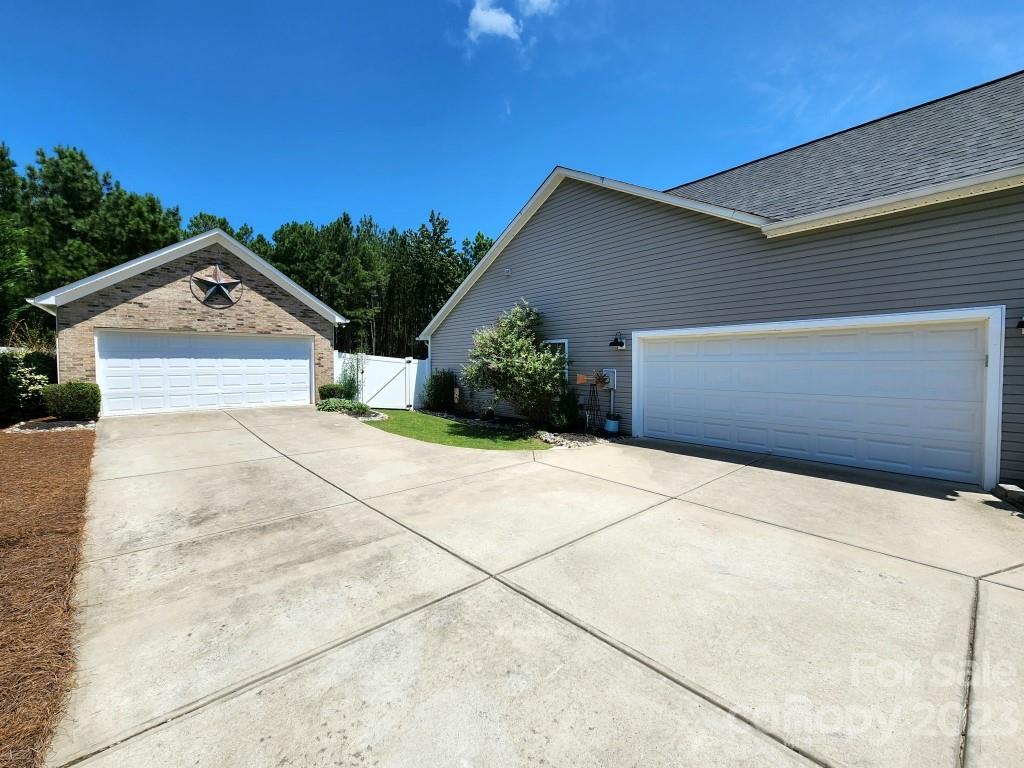 Palm Tree Cove - Residential