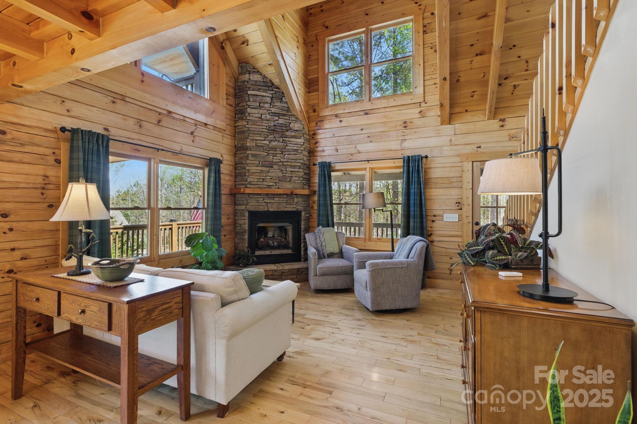 447 Hidden Lake Parkway