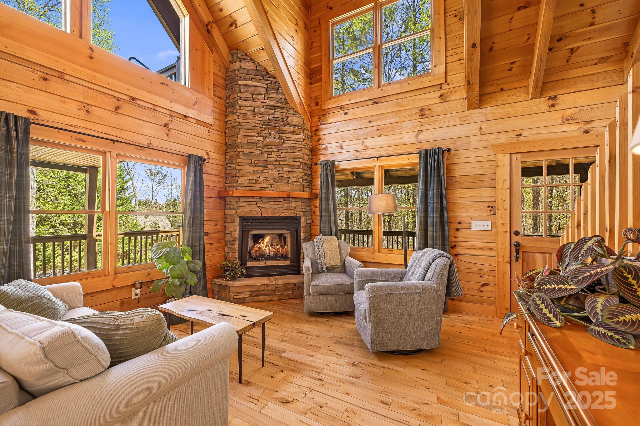 447 Hidden Lake Parkway