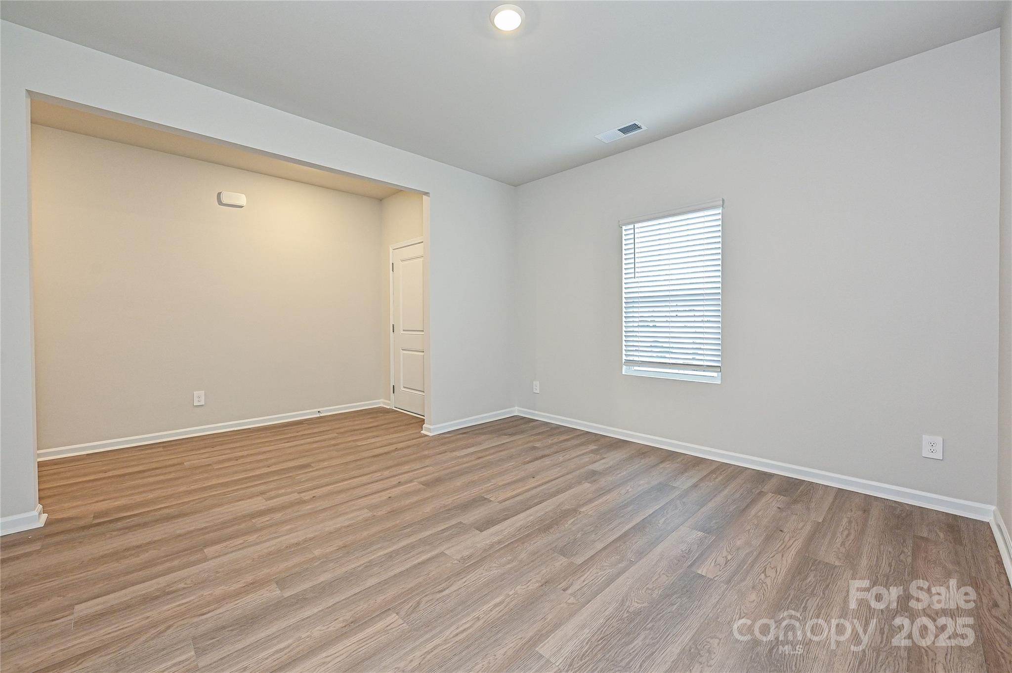 2125 Sunflower Circle