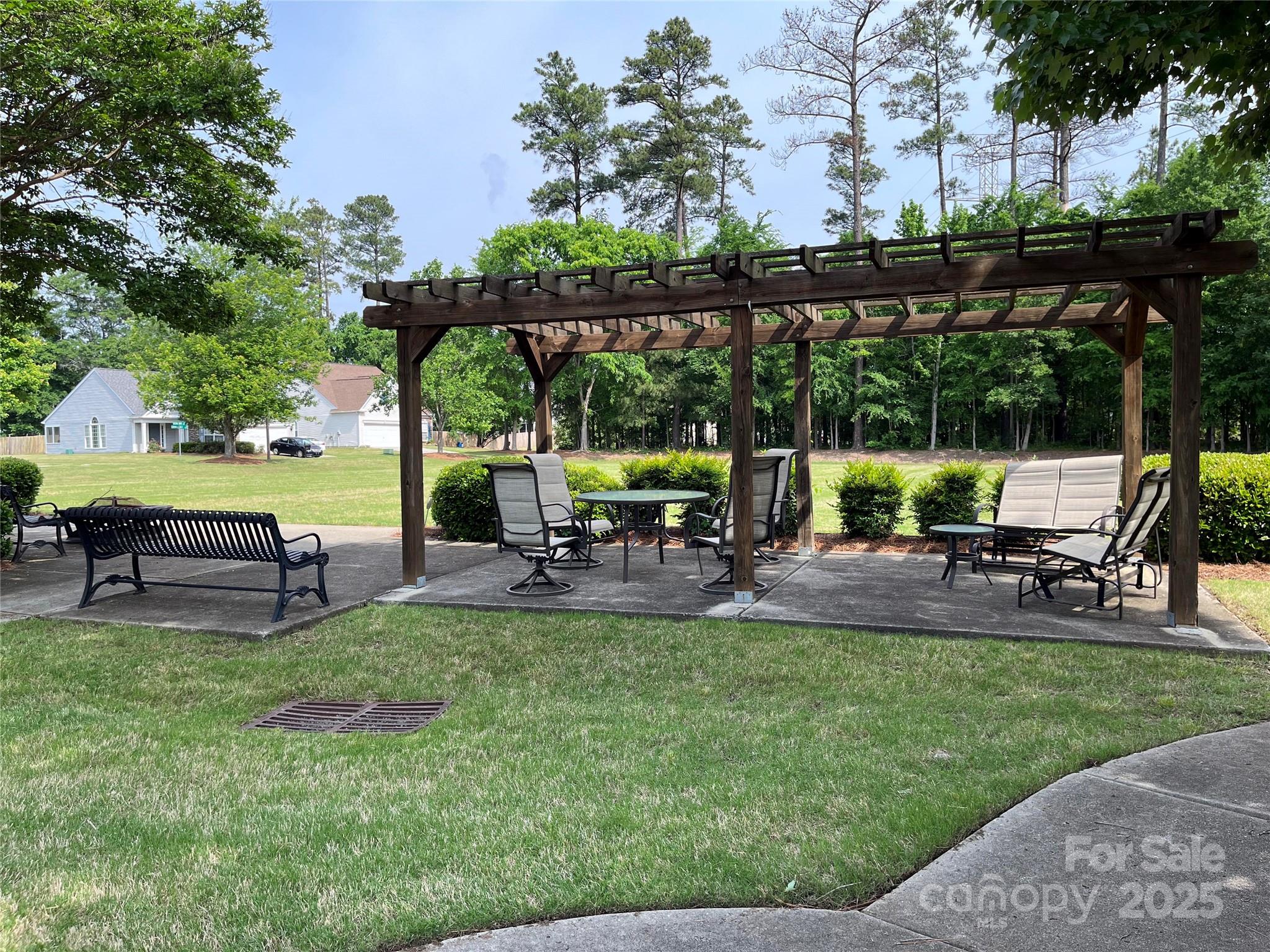 Highland Creek - Residential