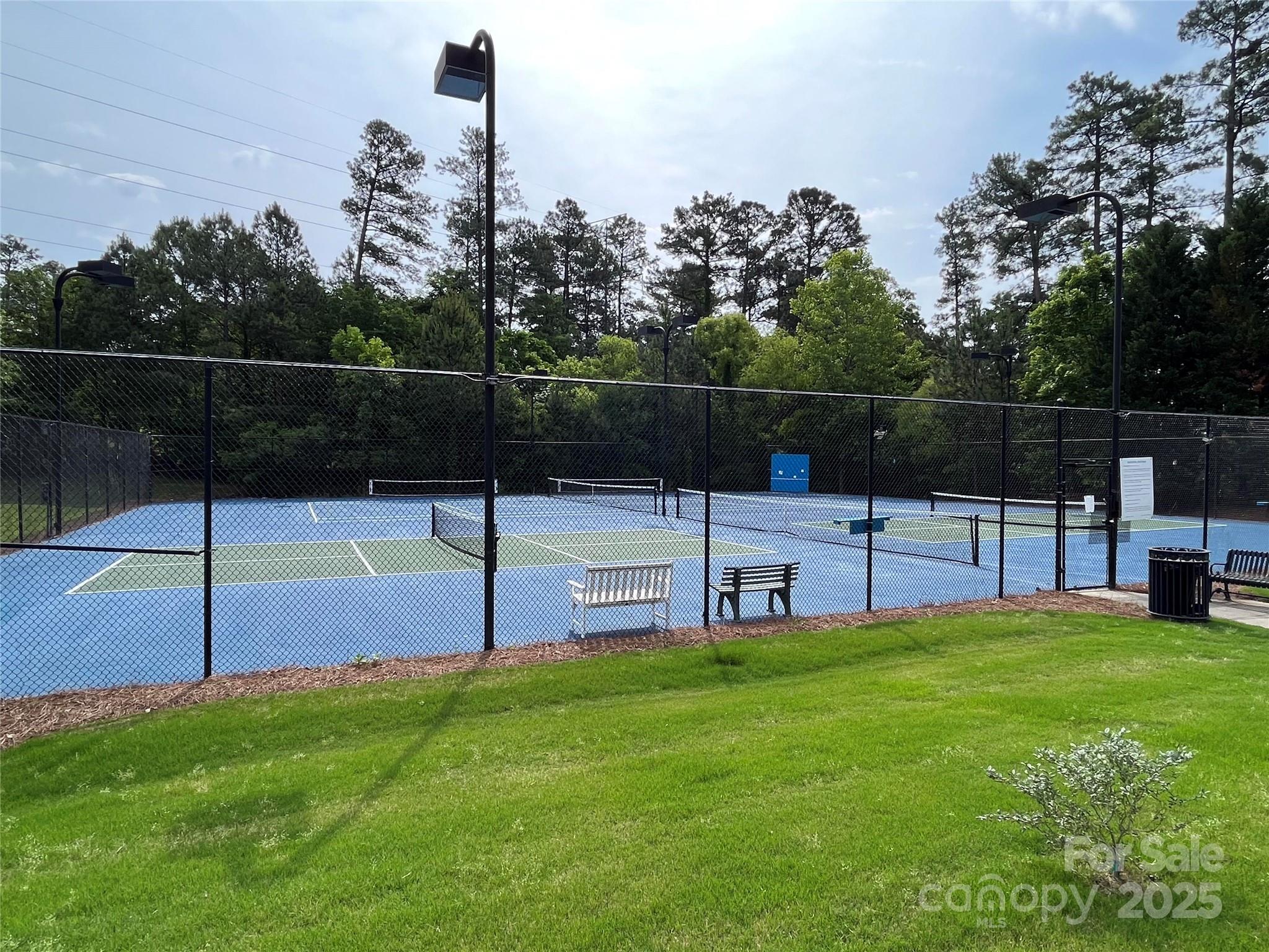 Highland Creek - Residential