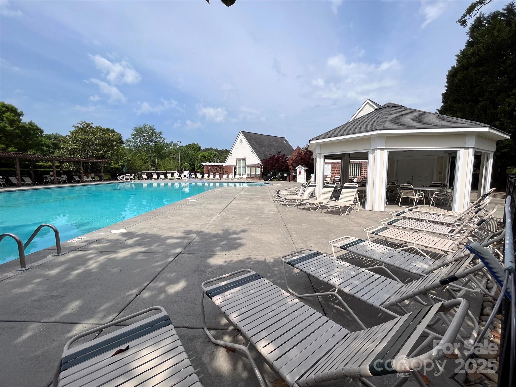 Highland Creek - Residential