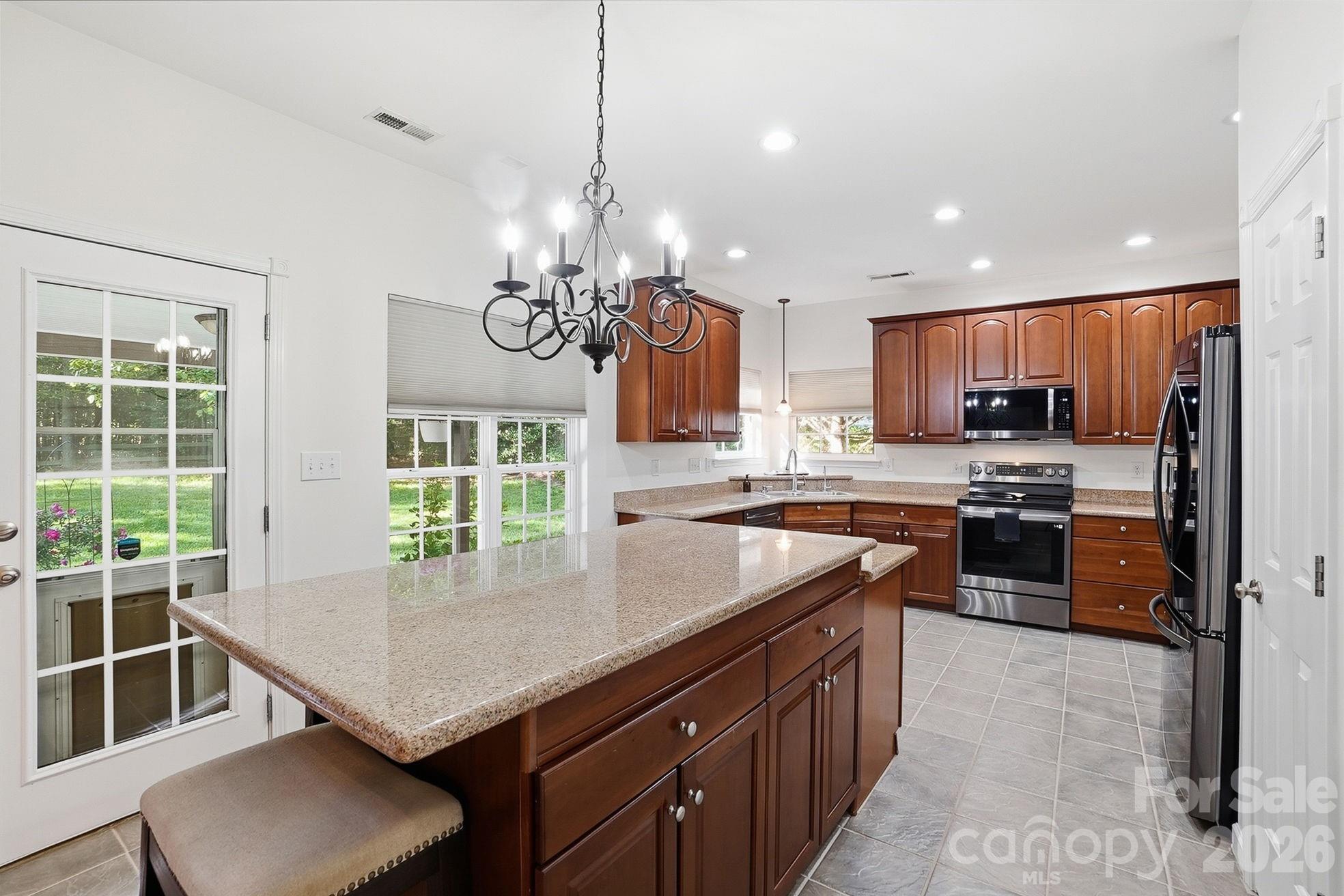 Lynnwood Farms - Residential