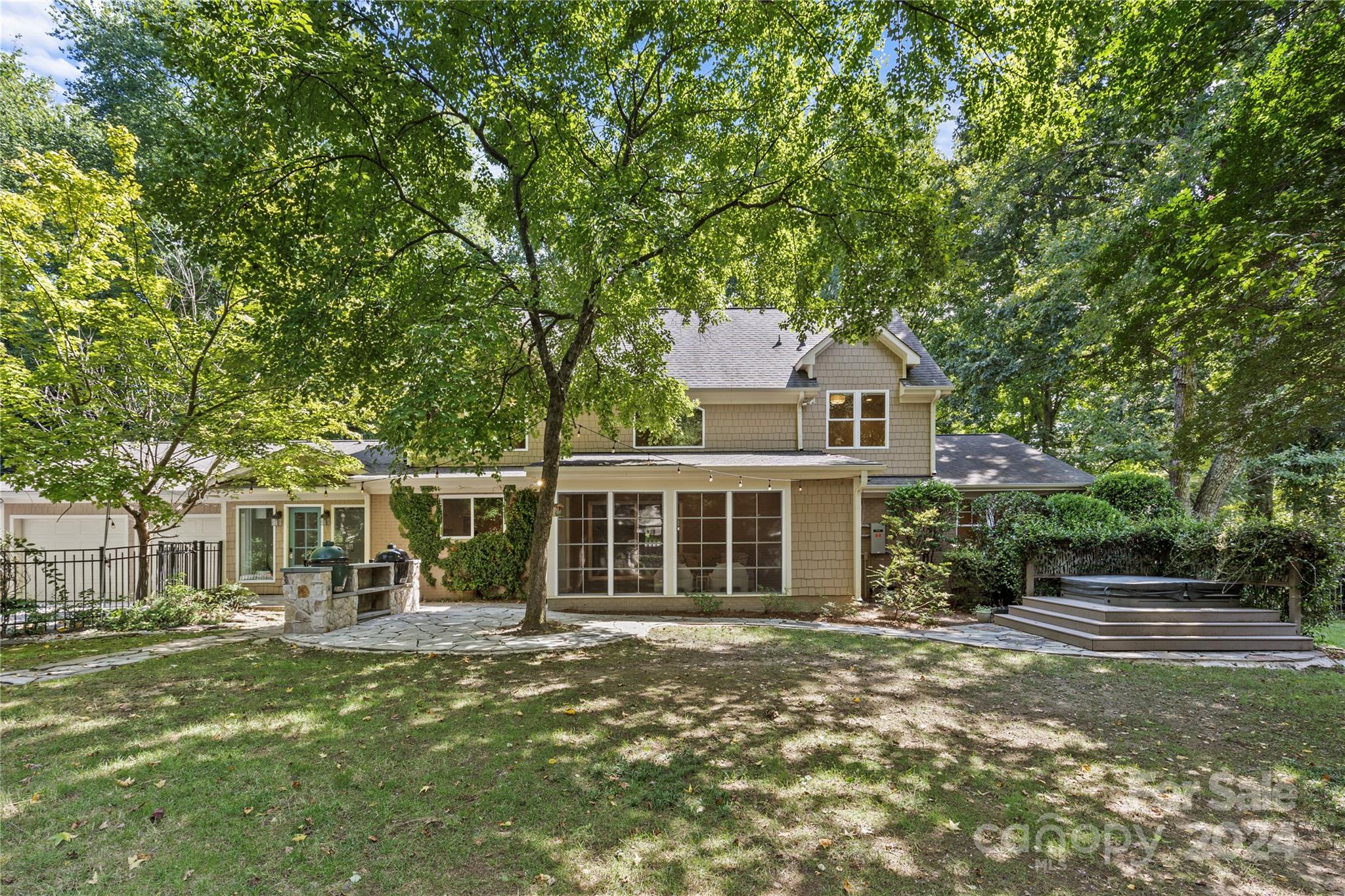 Town And Country - Residential