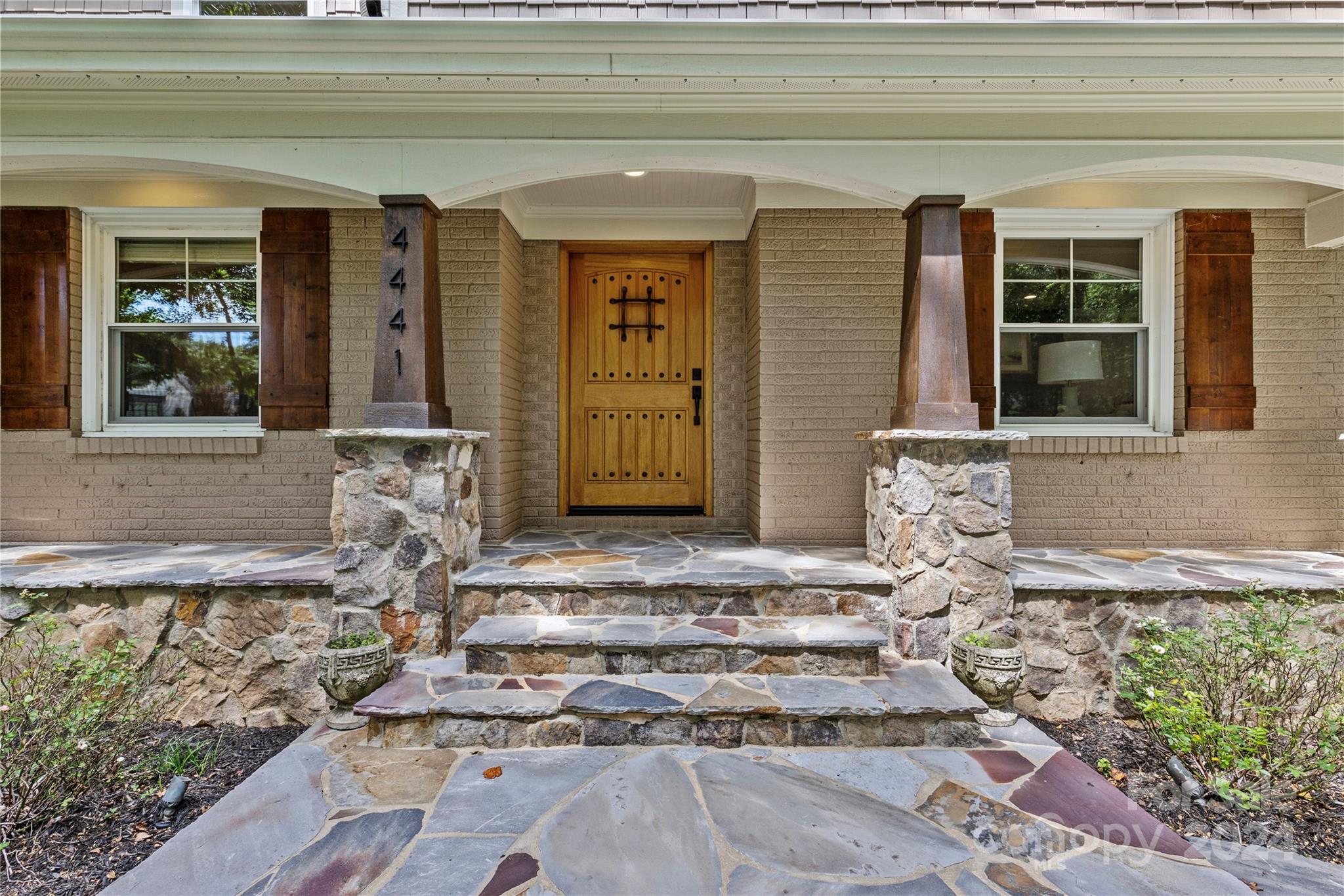 Town And Country - Residential