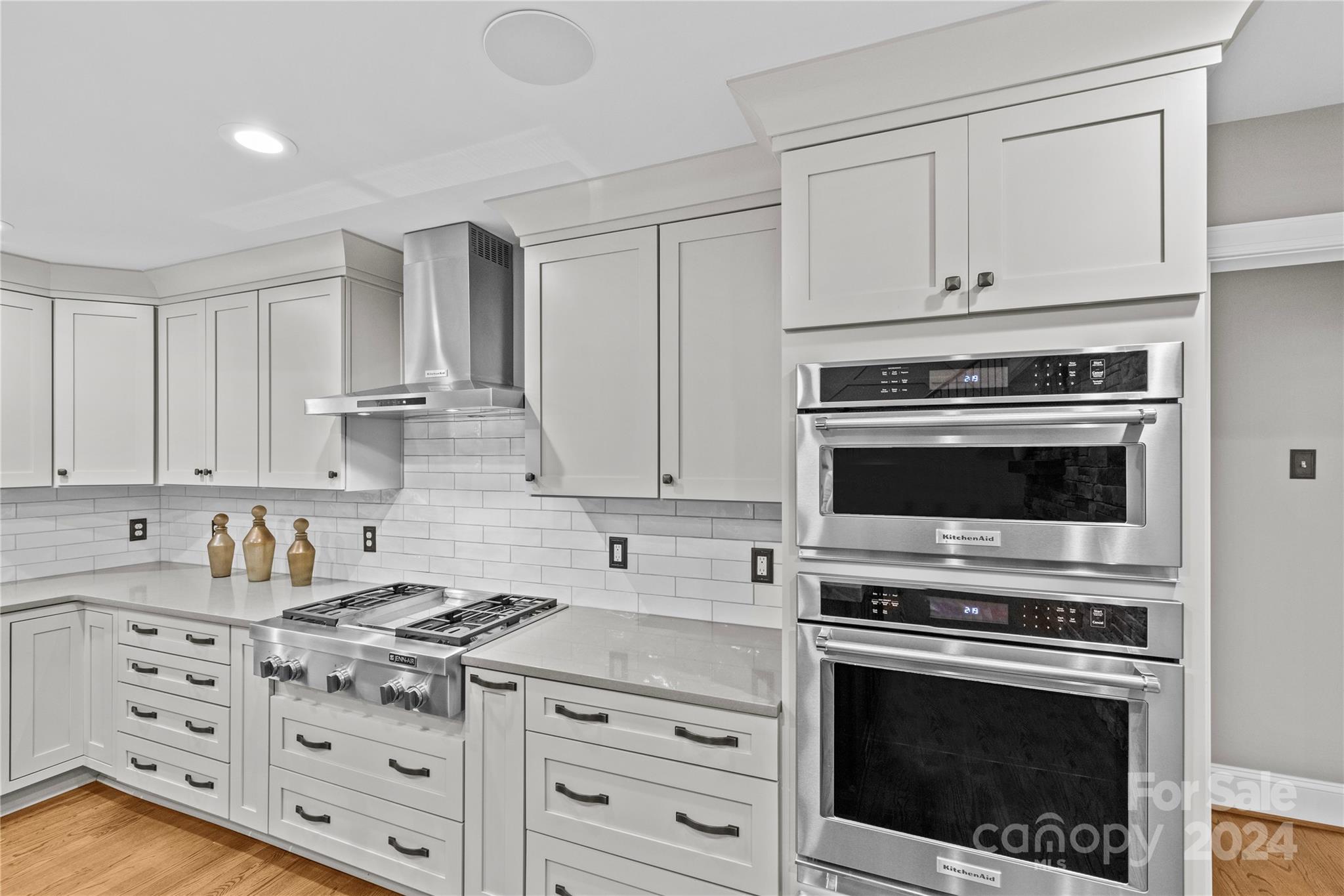 Town And Country - Residential