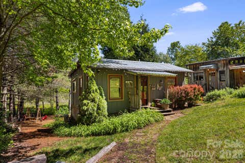 Photo of 107 111 Hougie Heaven Lane, Franklin, NC 28734 (MLS # 4399662)