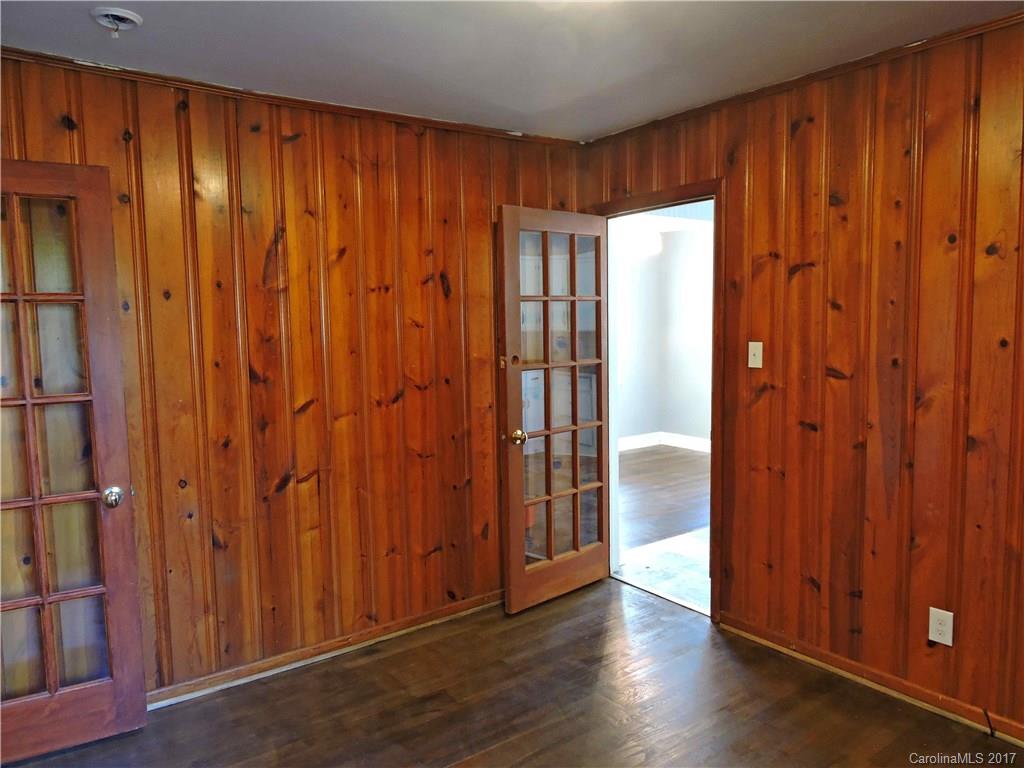 Oakwood Acres - Residential