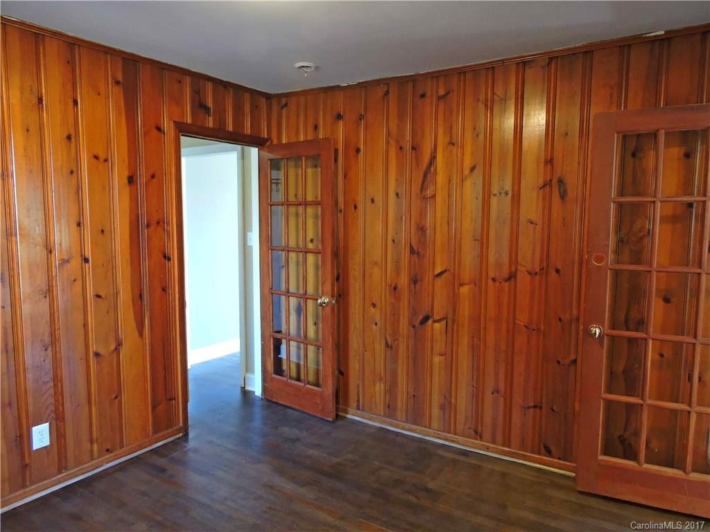 Oakwood Acres - Residential